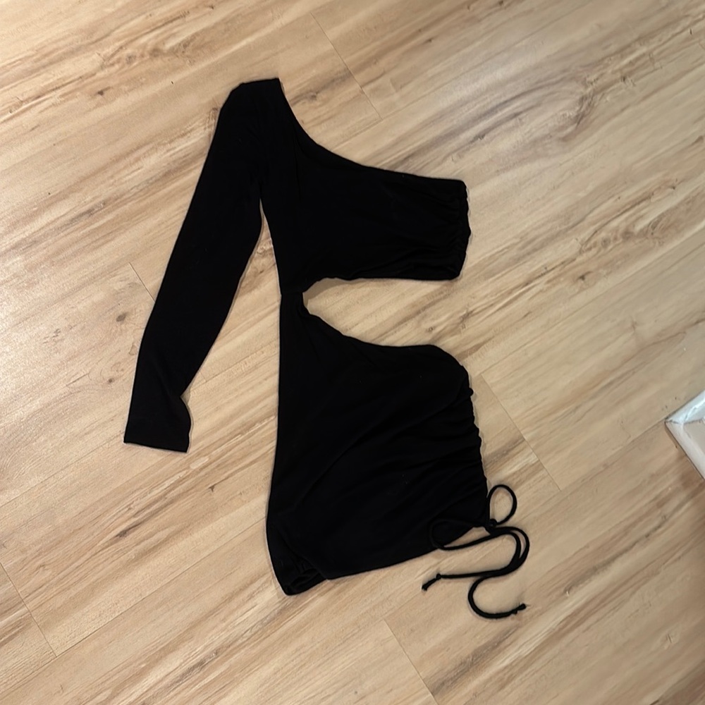 Super stretch alternate sleeve body con dress!